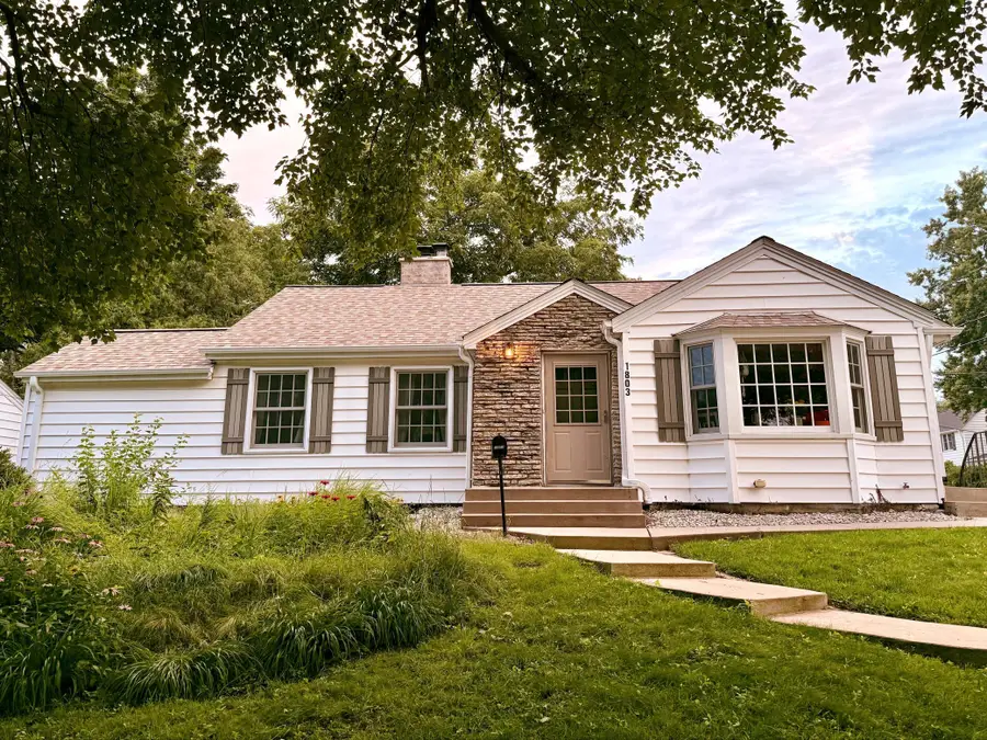 1803 Arona Street, Falcon Heights, MN 55113 - #3