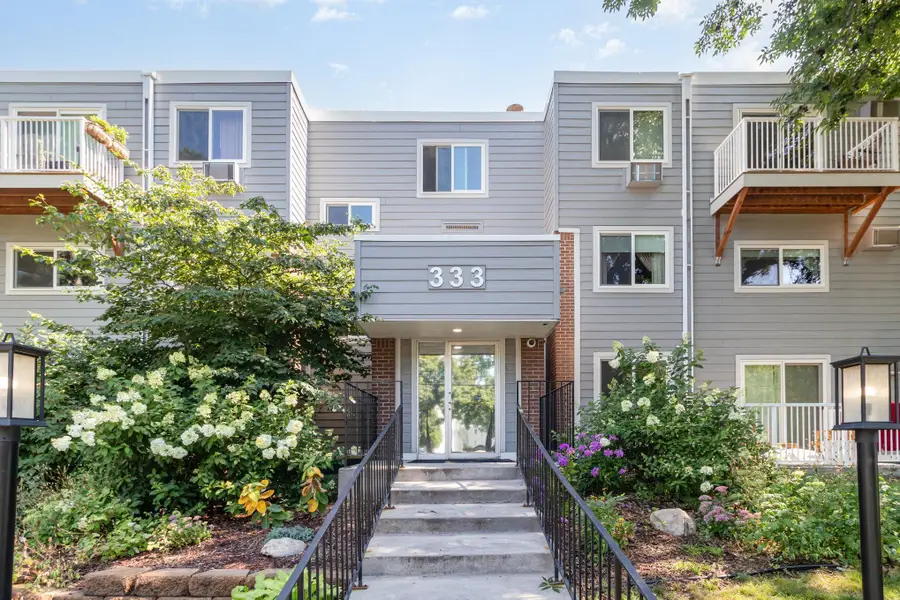 333 8th Street Se #316, Minneapolis, MN 55414 - #3