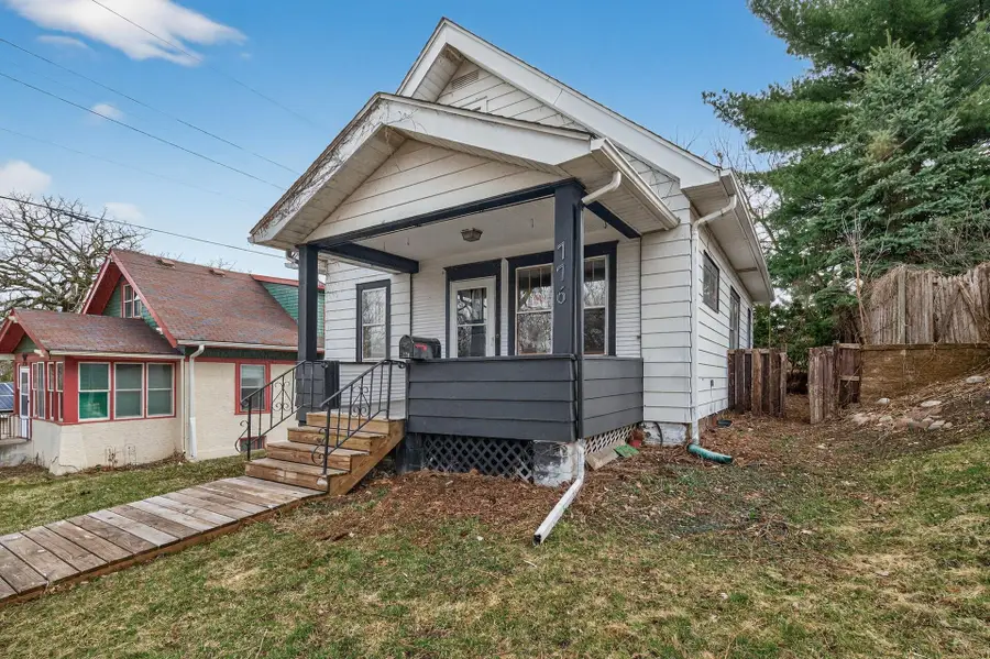 776 Wheeler Street N, Saint Paul, MN 55104 - #2