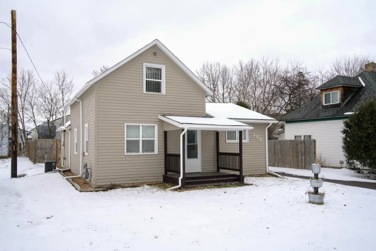 105 3rd Street Se, Hinckley, MN 55037 - #1