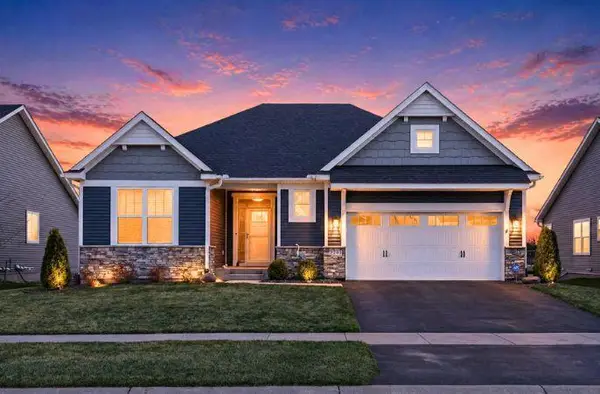 2040 Diamond Lane, Lino Lakes, MN 55038
