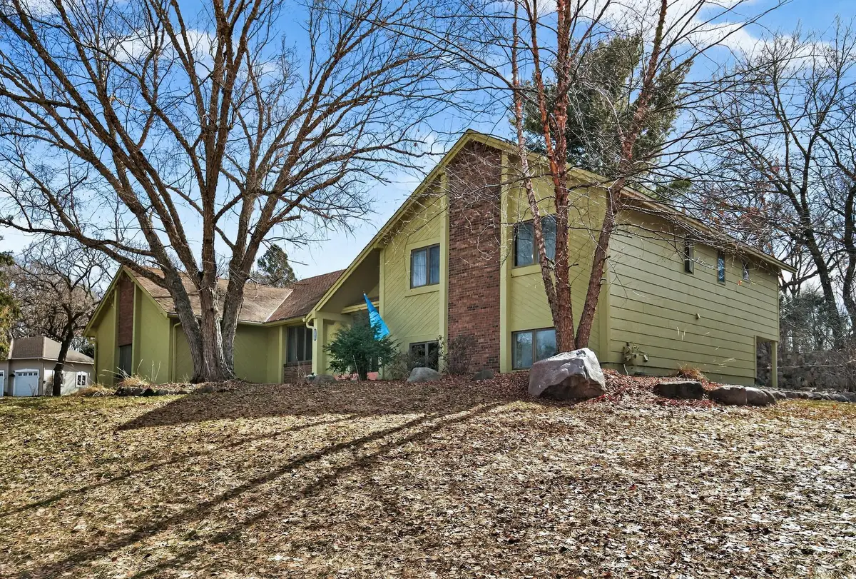 7780 139th Court, Apple Valley, MN 55124 - #1