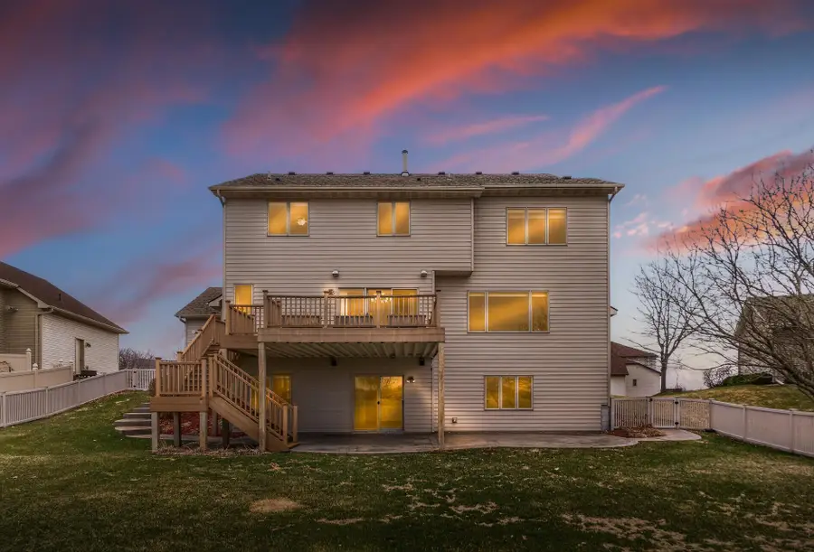 10502 Vera Cruz Drive N, Brooklyn Park, MN 55443 - #2