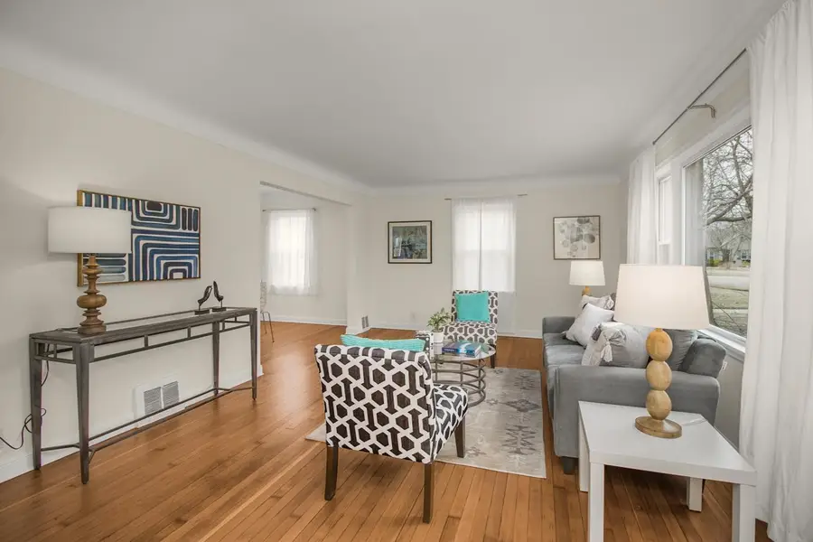 4556 Zenith Avenue N, Robbinsdale, MN 55422 - #3