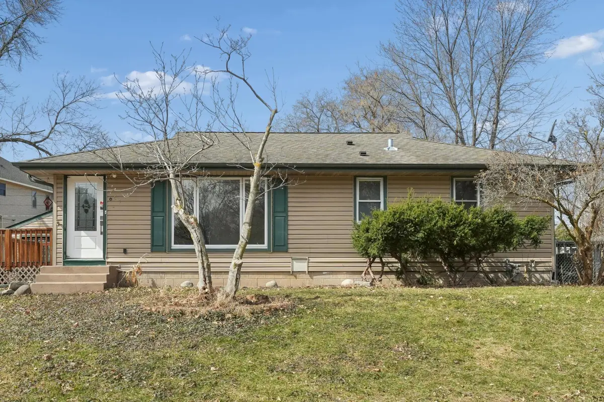 761 Bartelmy Lane N, Maplewood, MN 55119 - #1