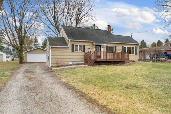 22383 570th Avenue, Austin, MN 55912