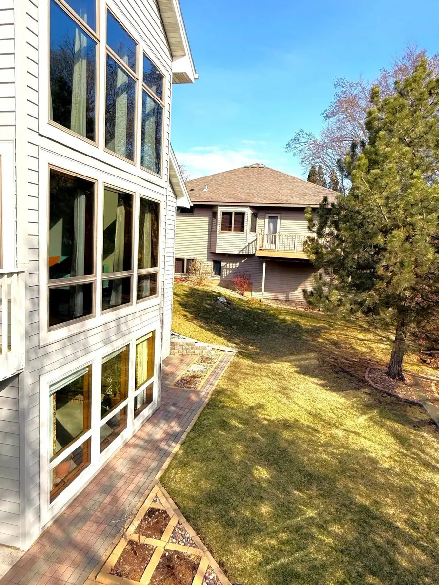 2235 Baihly Hills Drive Sw, Rochester, MN 55902 - #3