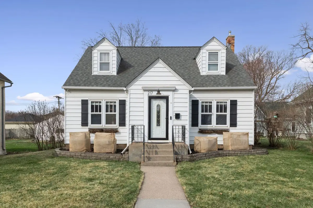 217 N Ash Street, Chaska, MN 55318 - #1