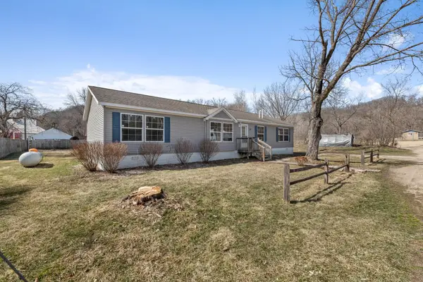 53 1st Avenue N, Hammond, MN 55991