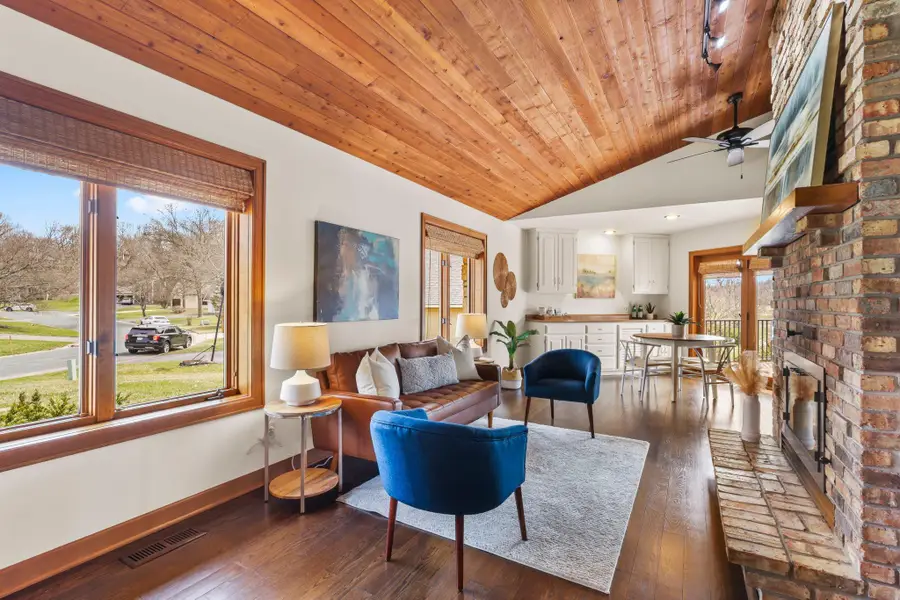 9134 Fox Run Circle, Eden Prairie, MN 55347 - #3
