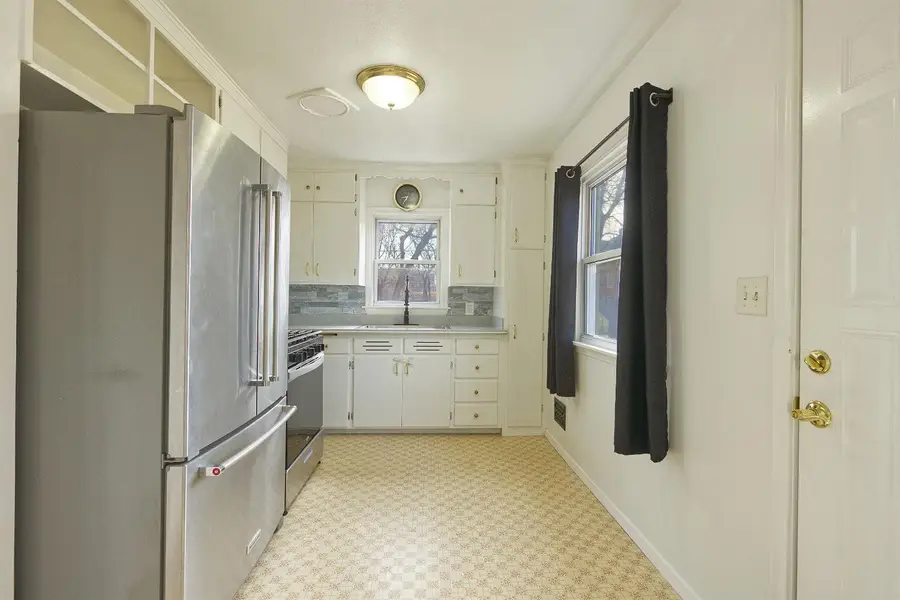 308 Central Avenue, Buffalo, MN 55313 - #2