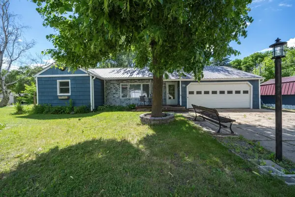 712 Meadowlark Drive Sw, Alexandria, MN 56308