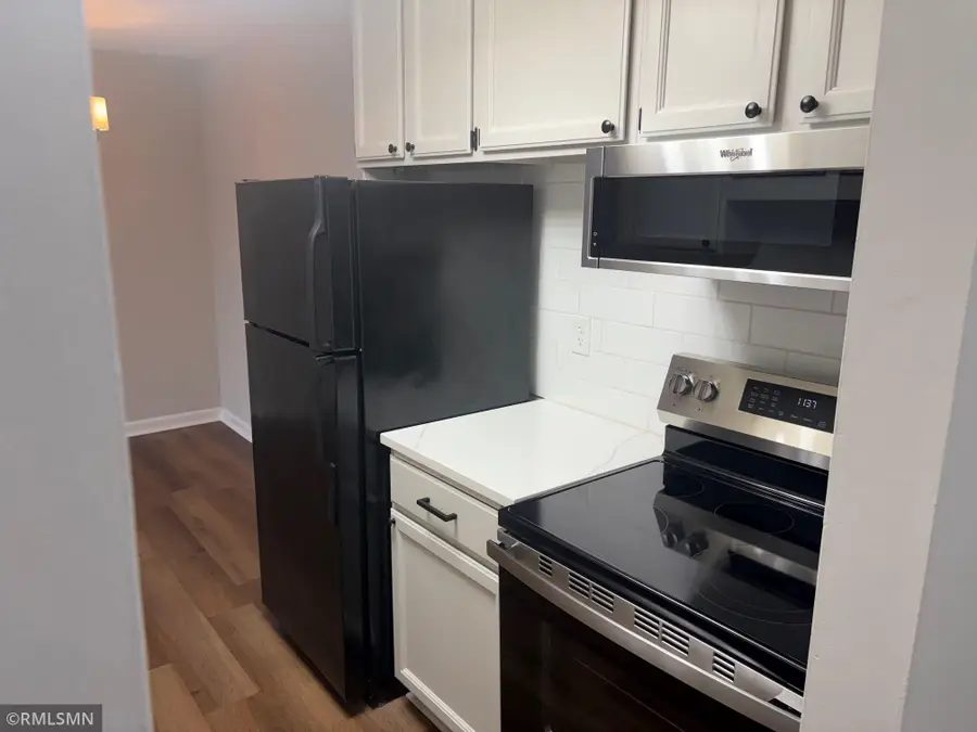 2801 Flag Avenue N #323, New Hope, MN 55427 - #2