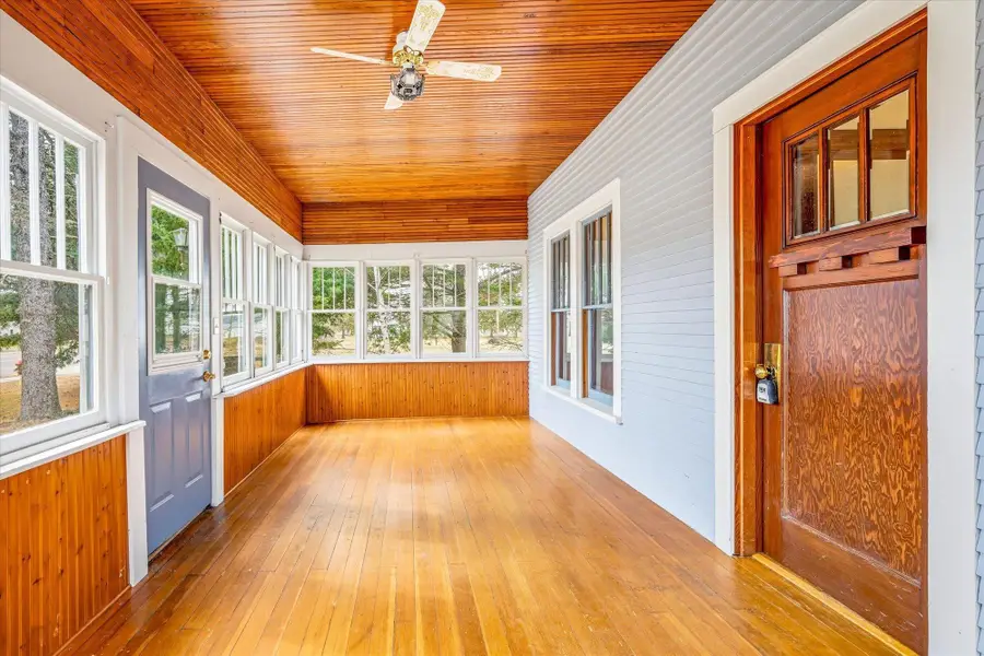 805 W 4th Street, Rush City, MN 55069 - #3