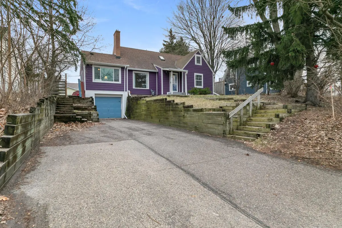 1210 Delaware Avenue, West Saint Paul, MN 55118 - #1