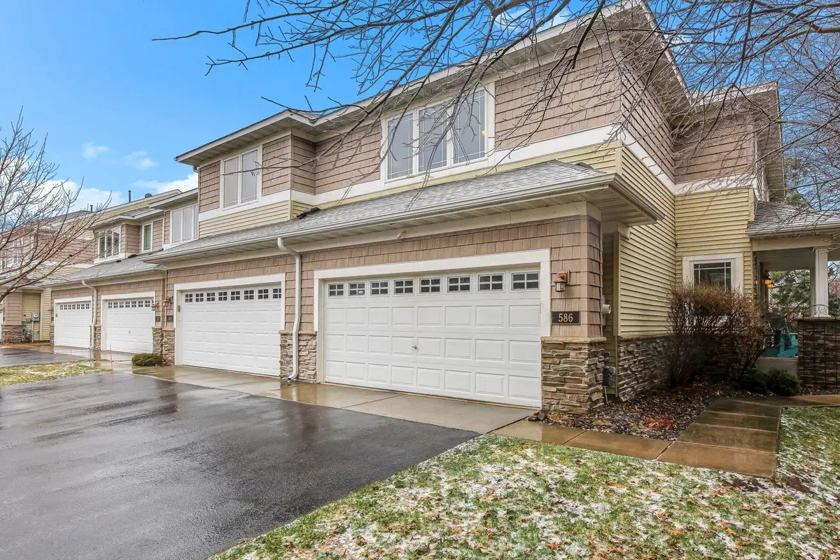 586 Sutherland Drive, Woodbury, MN 55129 - #1