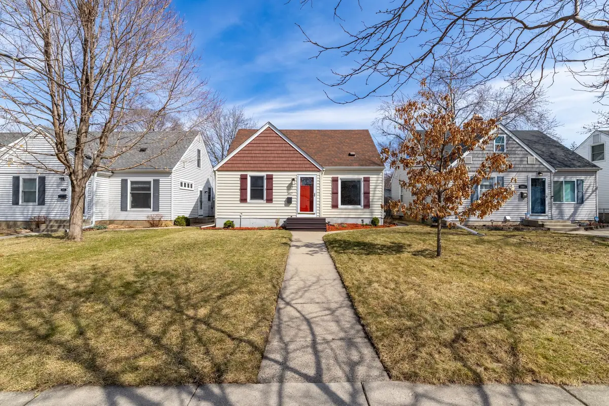 2817 Kentucky Avenue S, Saint Louis Park, MN 55426 - #1