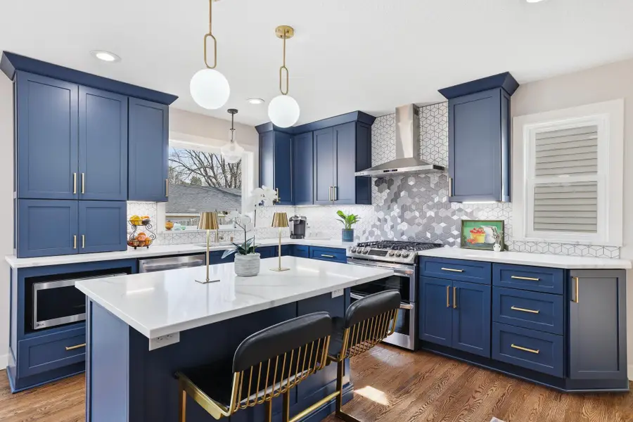 2817 Kentucky Avenue S, Saint Louis Park, MN 55426 - #2