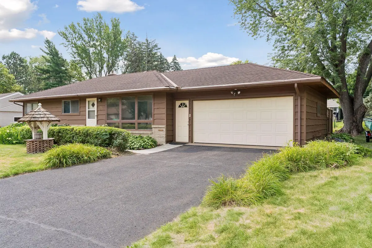 90 County Road F W, Vadnais Heights, MN 55127 - #1
