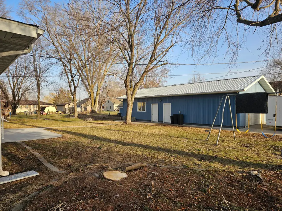 265 1st Street Nw, Richmond, MN 56368 - #3