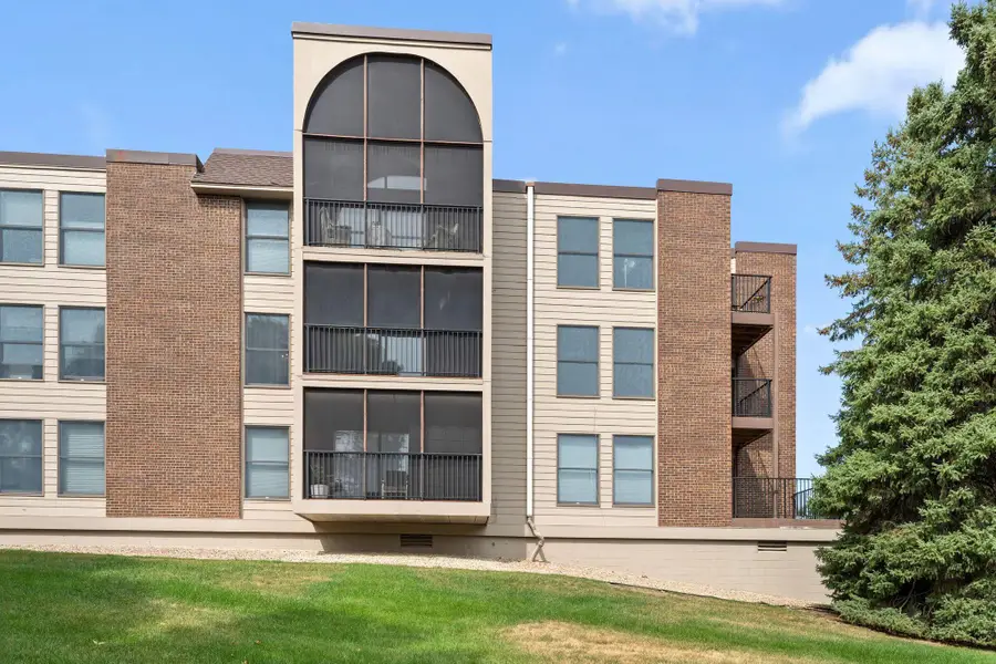 9500 Collegeview Road #206, Bloomington, MN 55437 - #2