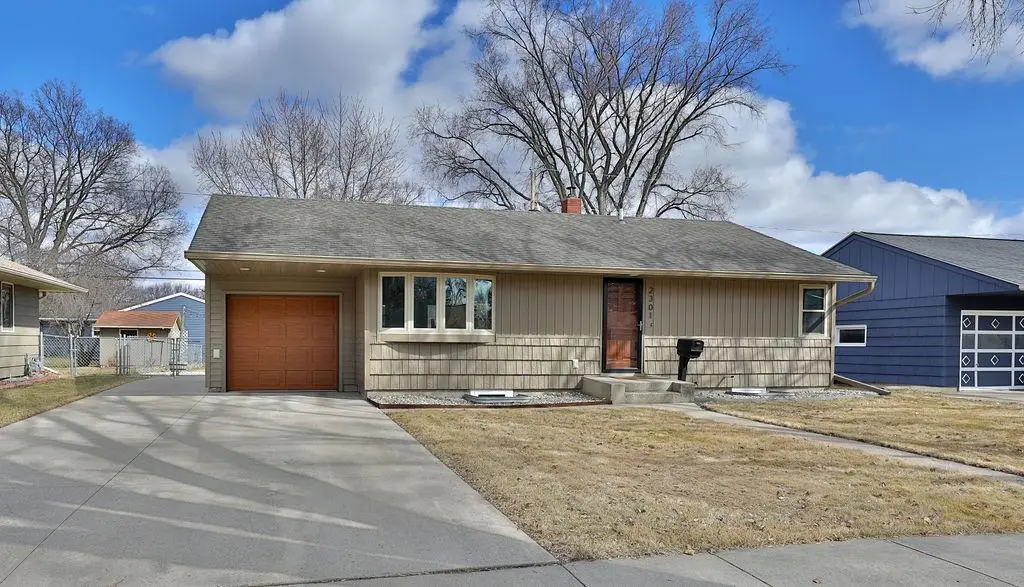 2301 9th Street N, Fargo, ND 58102 - #1