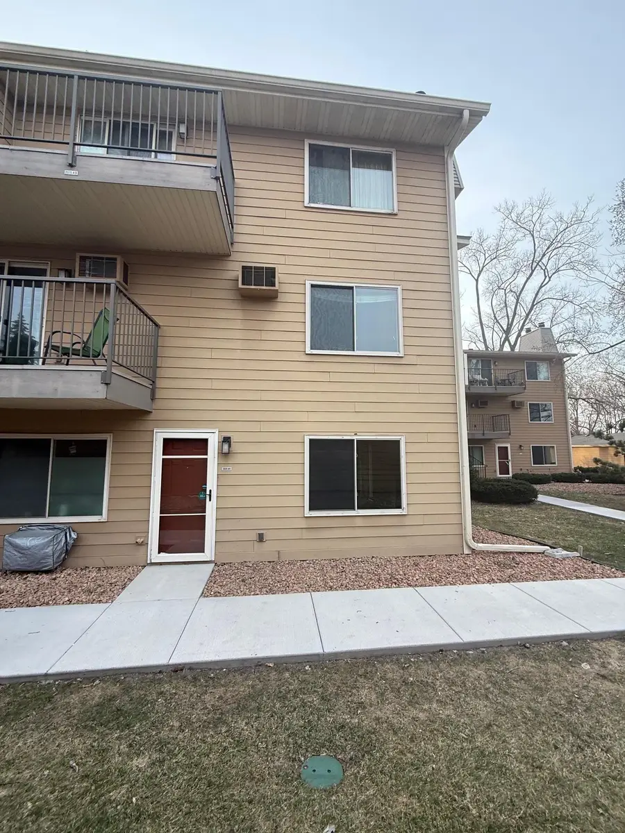2020 Ridge Drive #11, Saint Louis Park, MN 55416 - #3
