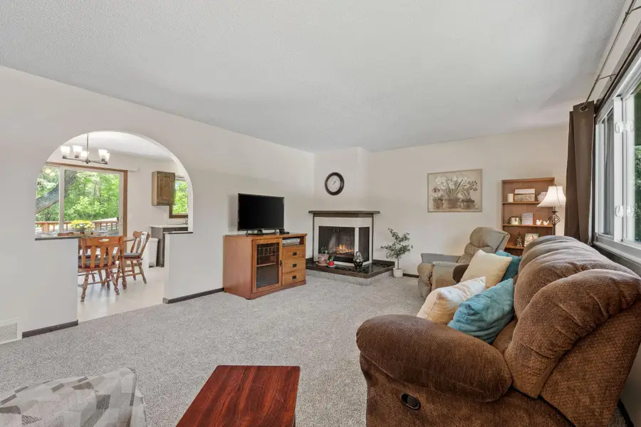 6605 Chesshire Lane N, Maple Grove, MN 55311 - #3