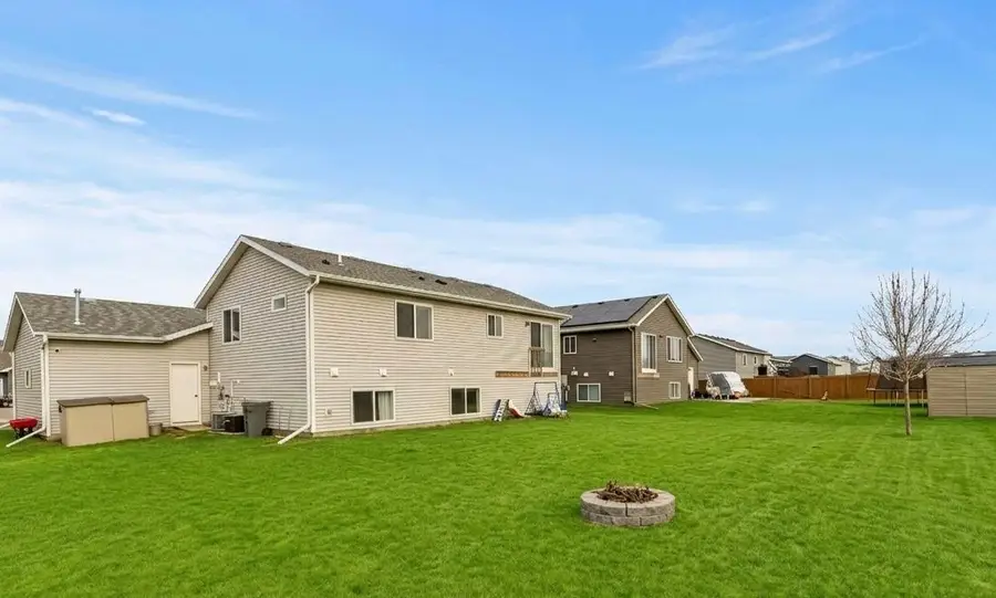 94 5th Avenue Se, Kasson, MN 55944 - #2