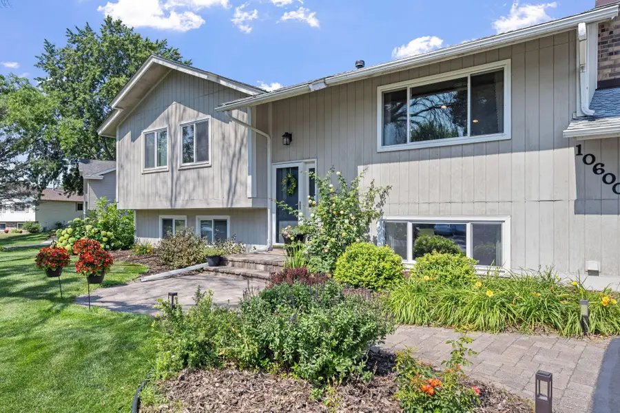 10600 Wyoming Road S, Bloomington, MN 55438 - #3