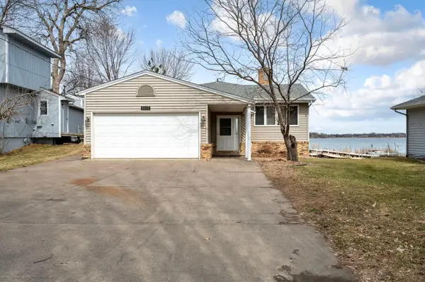 3521 Interlachen Drive Ne, Ham Lake, MN 55304