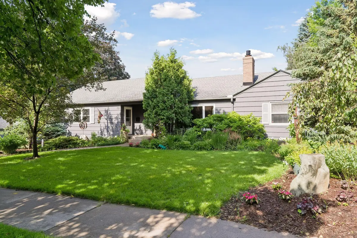 1131 Davern Street, Saint Paul, MN 55116 - #1