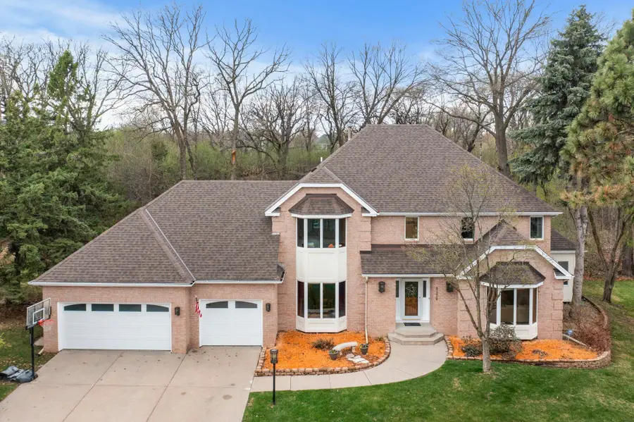 9376 Wedgewood Drive, Woodbury, MN 55125 - #2