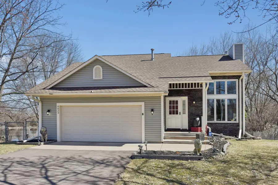 4023 Hadley Avenue N, Oakdale, MN 55128 - #2