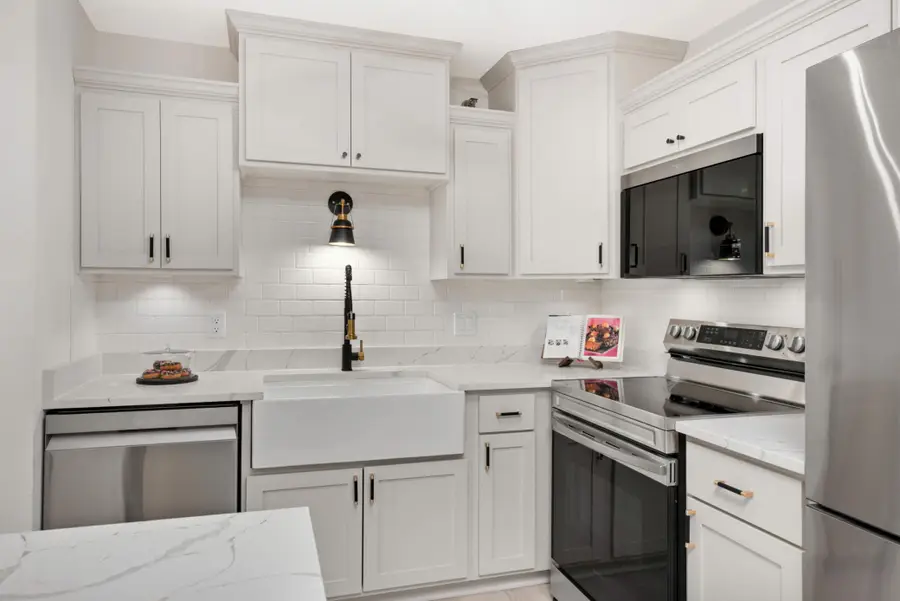 26 10th Street W #705, Saint Paul, MN 55102 - #3