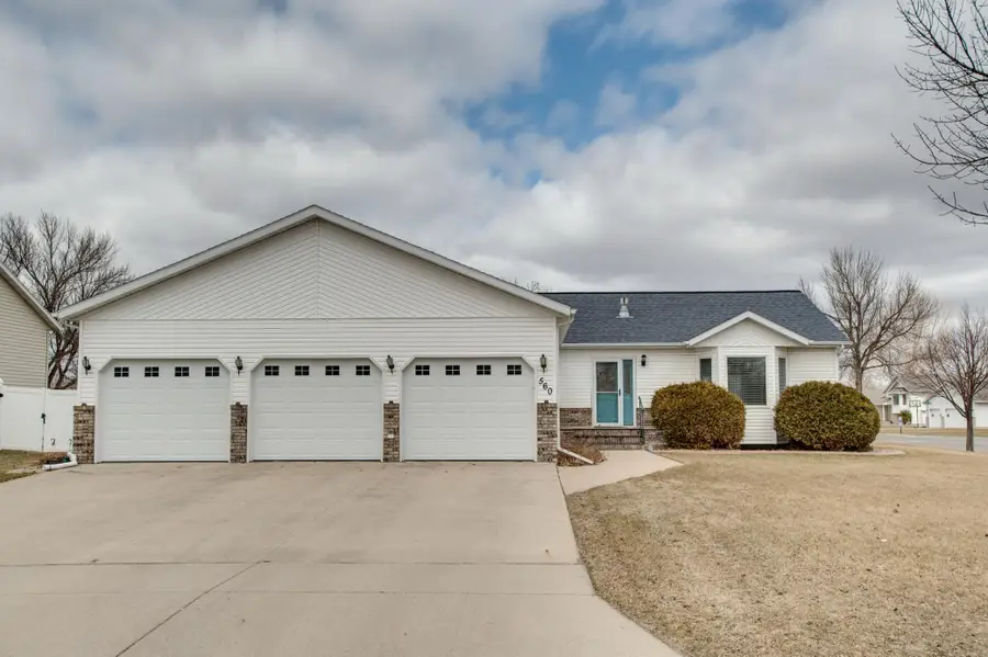 560 41st Avenue S, Moorhead, MN 56560 - #2
