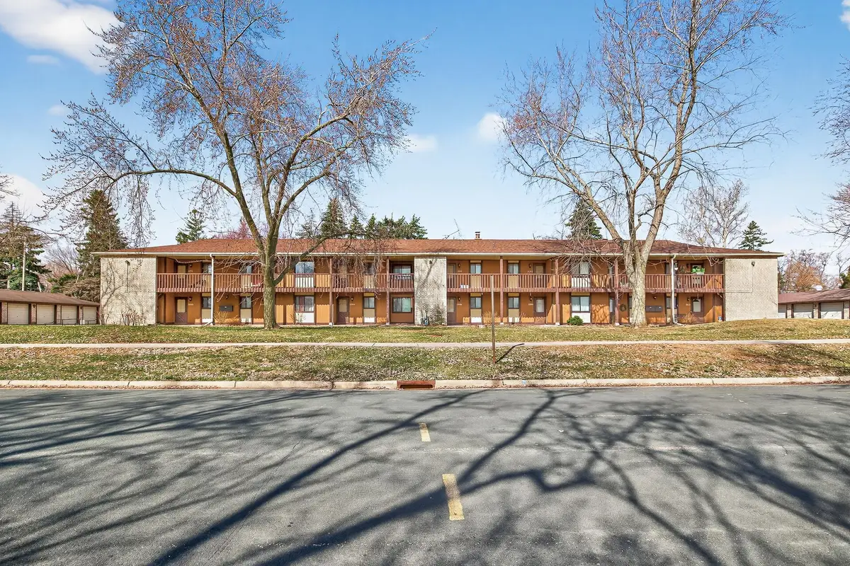 8818 Aldrich Avenue S, Bloomington, MN 55420 - #1