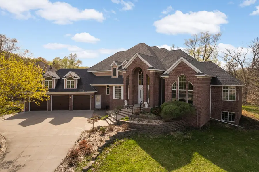 2437 Sunset Court, Little Canada, MN 55117 - #2