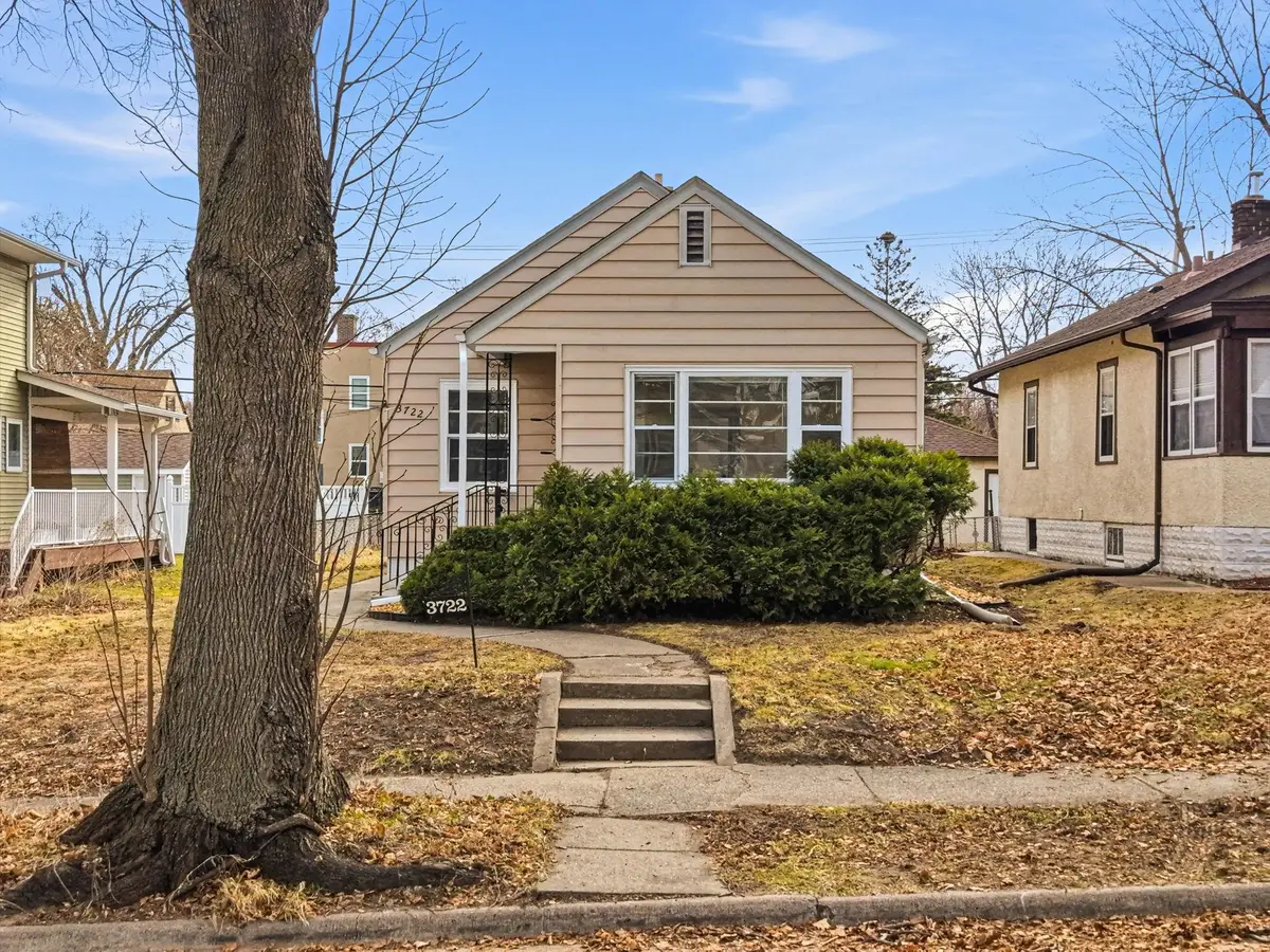 3722 Queen Avenue N, Minneapolis, MN 55412 - #1