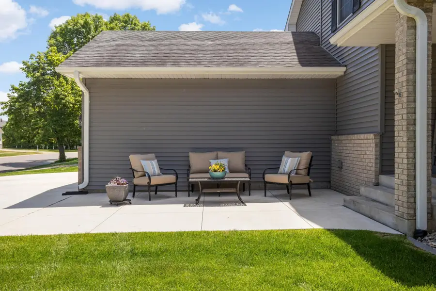18911 Embers Avenue, Farmington, MN 55024 - #3
