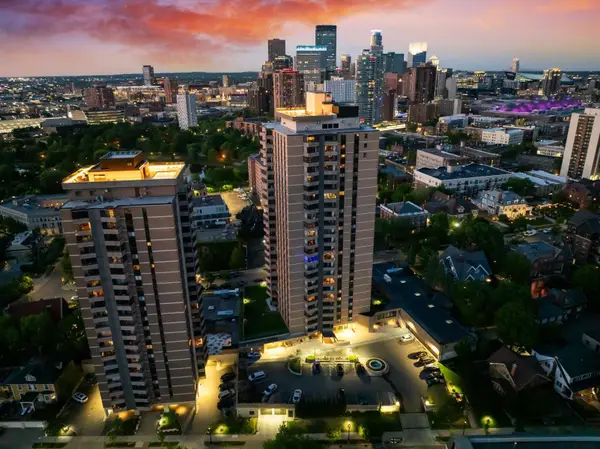 400 Groveland Avenue #708, Minneapolis, MN 55403