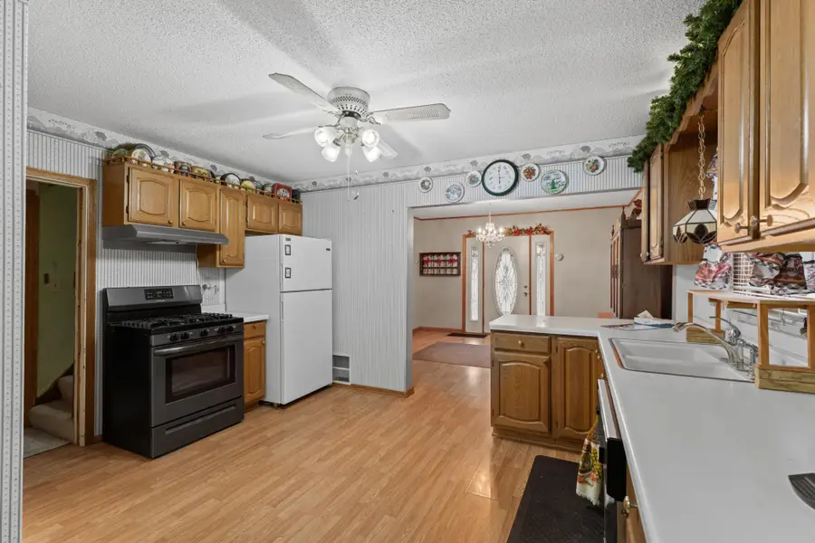 312 1st Avenue Se, Hayfield, MN 55940 - #2