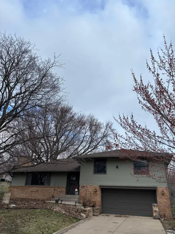 5116 Meadow Ridge, Edina, MN 55439