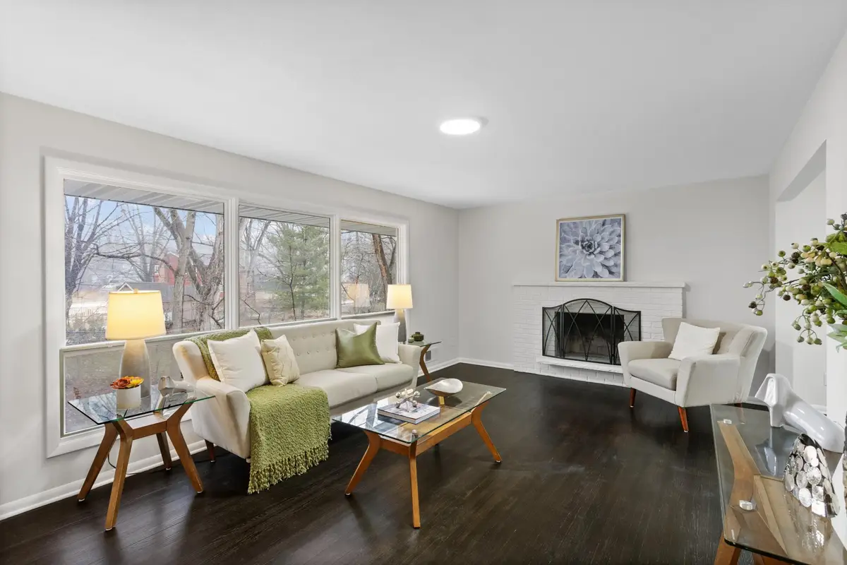 16420 4th Avenue N, Plymouth, MN 55447 - #1