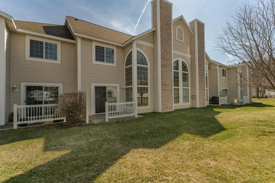 1930 Topaz Pointe Lane Sw, Rochester, MN 55902 - #3