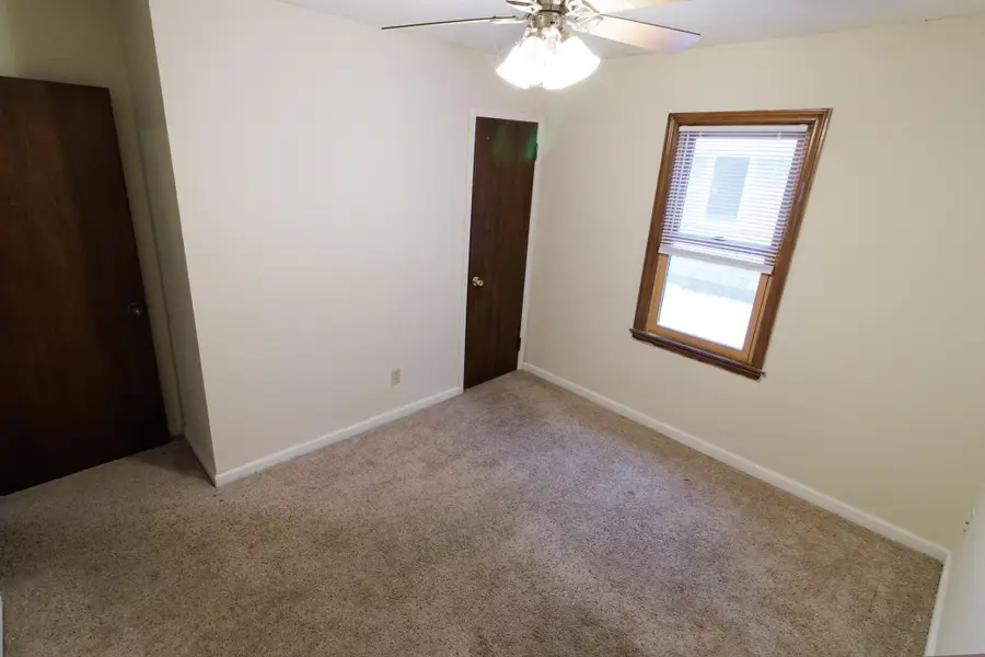 2508 27th Avenue Ne, Saint Anthony, MN 55418 - #3