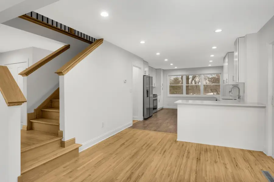 1077 Century Avenue S, Maplewood, MN 55119 - #2