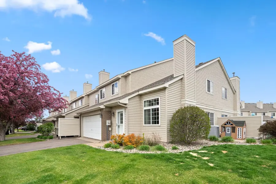 13154 Meadowood Curve Nw #6NW, Coon Rapids, MN 55448 - #2