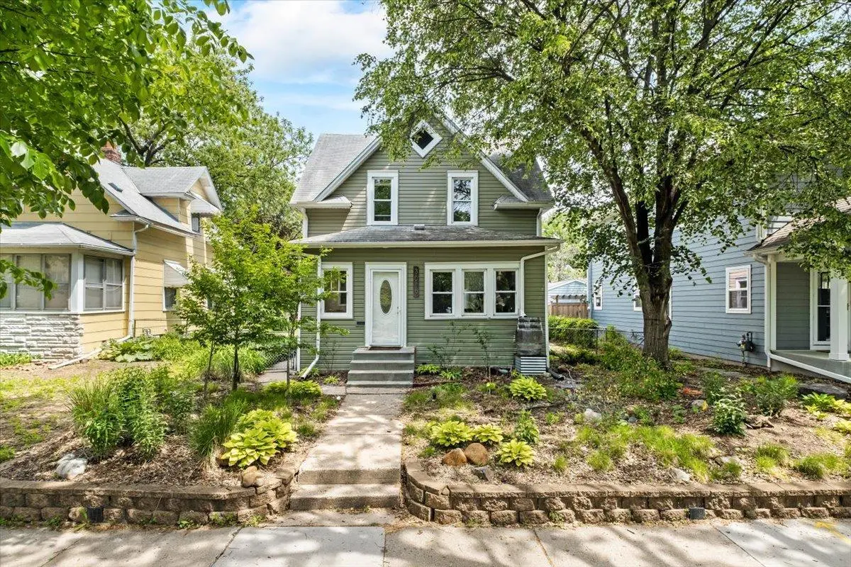 3019 40th Avenue S, Minneapolis, MN 55406 - #1