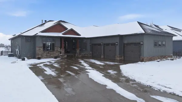 4734 6th Street W, West Fargo, ND 58078